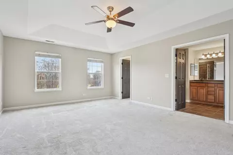 Other - 264 Comstock Dr, Elgin, IL 60123 photo 17 of 36