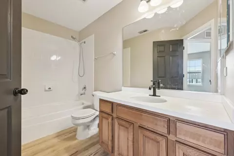 Other - 264 Comstock Dr, Elgin, IL 60123 photo 25 of 36
