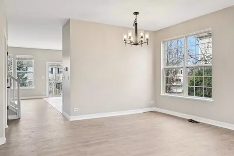 Other - 264 Comstock Dr, Elgin, IL 60123 photo 5 of 36