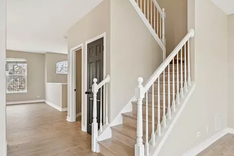 Other - 264 Comstock Dr, Elgin, IL 60123 photo 14 of 36