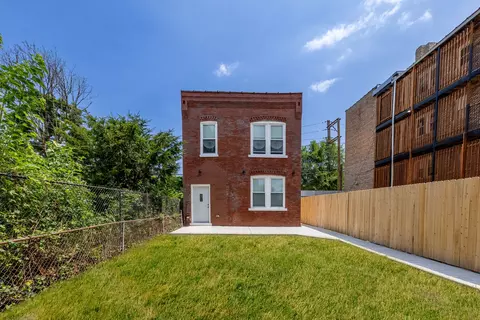 1537 S Komensky Ave, Chicago, IL 60623