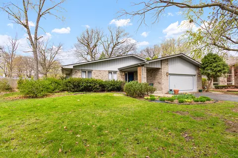 12412 S Nagle Ave, Palos Heights, IL 60463