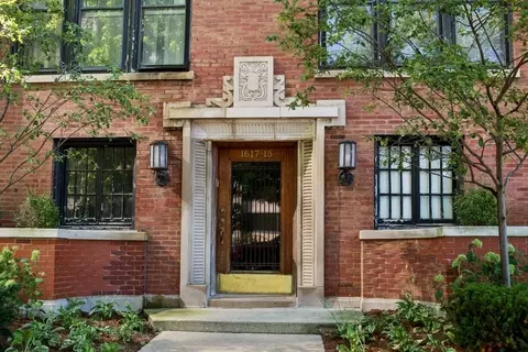 1617 E Hyde Park Blvd #3, Chicago, IL 60615