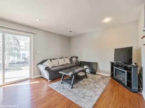 Living - 2012 Raleigh Pl, Hoffman Estates, IL 60169 photo 2 of 2
