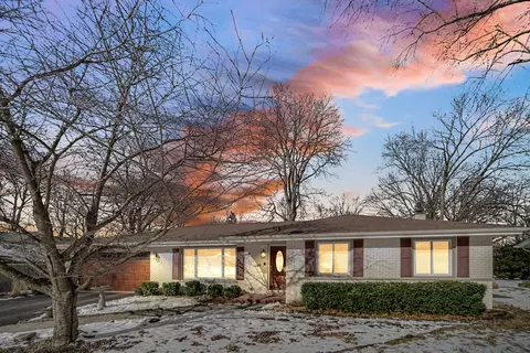 2425 Suffolk Ln, Joliet, IL 60433