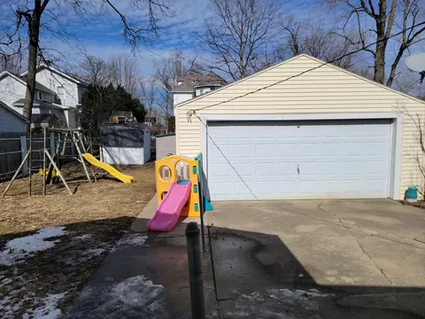 708 E Wood St, Bloomington, IL 61701 photo 21