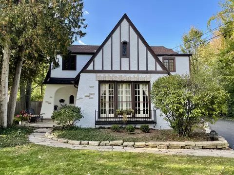 1158 Glencoe Ave, Highland Park, IL 60035