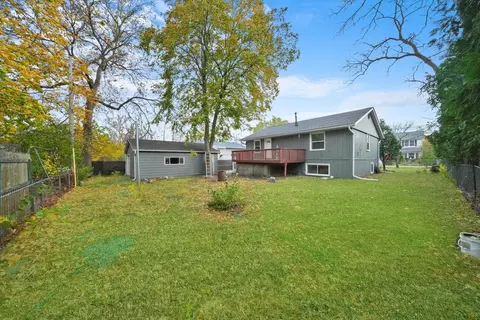 Exterior - 34716 N Holman Ave, Ingleside, IL 60041 photo 8 of 11