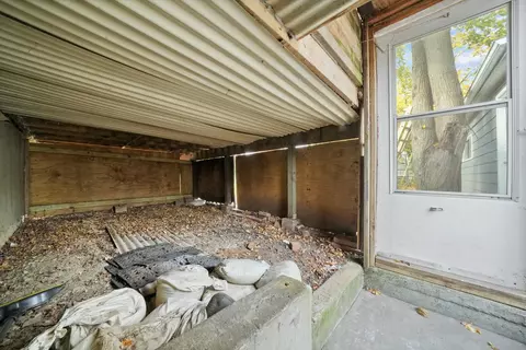 Exterior - 34716 N Holman Ave, Ingleside, IL 60041 photo 3 of 11