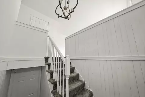 Entry Way - 34716 N Holman Ave, Ingleside, IL 60041 photo 4 of 4