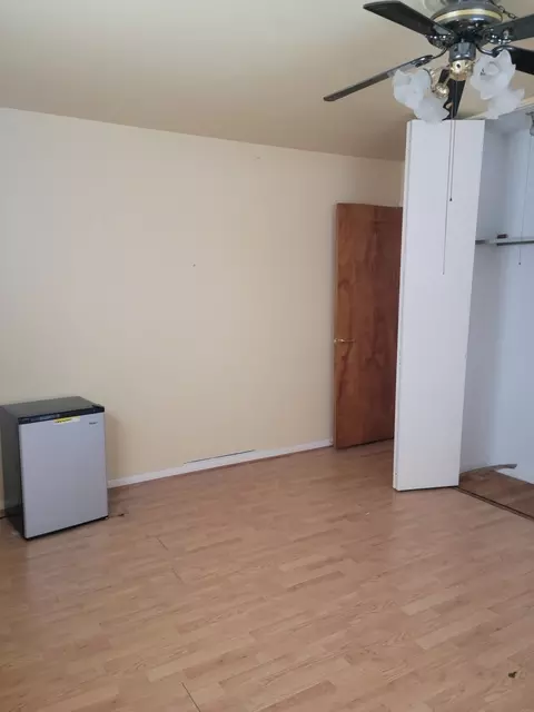 Bedroom - 15321 Birch Rd, Markham, IL 60428 photo 2 of 3