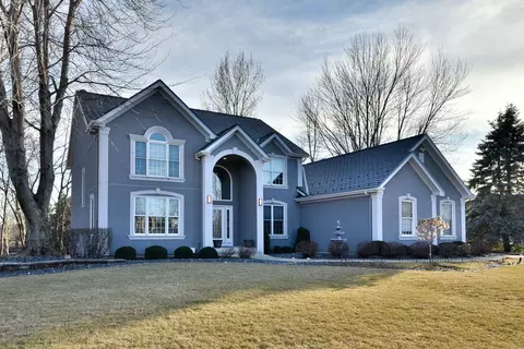 36 W897 Whispering Trail Ct, Saint Charles, IL 60175