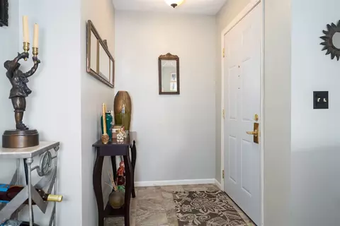 Entry Way - Undisclosed, Normal, IL 61761 photo 1 of 1