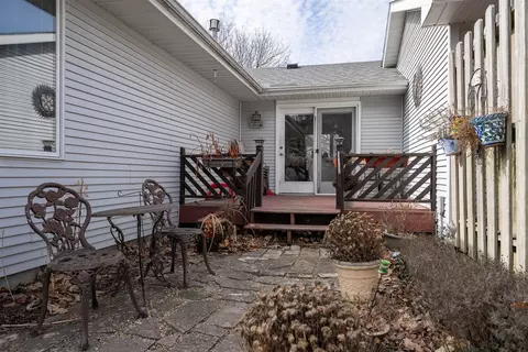 Exterior - Undisclosed, Normal, IL 61761 photo 4 of 7