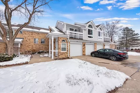 1277 Ranchview Ct #-, Buffalo Grove, IL 60089