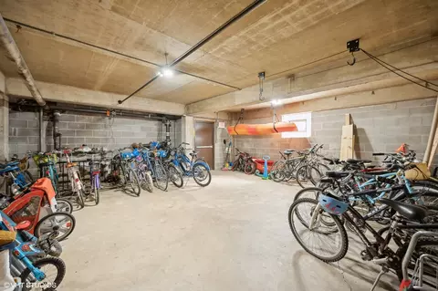 1310 Maple Ave #3B, Evanston, IL 60201 photo 23