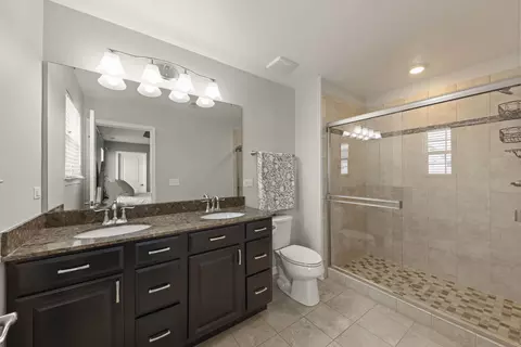 Bath - 12920 Blue Spruce Dr, Plainfield, IL 60585 photo 1 of 3