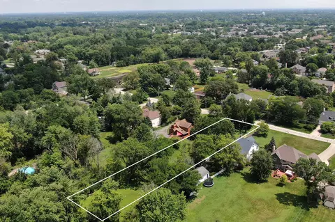 6136 Bentley Ave, Willowbrook, IL 60527 photo 12