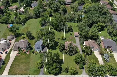 6136 Bentley Ave, Willowbrook, IL 60527 photo 3