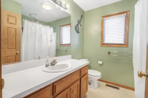 1805 Jared Dr, Crest Hill, IL 60403 photo 13