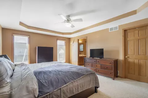 1805 Jared Dr, Crest Hill, IL 60403 photo 9