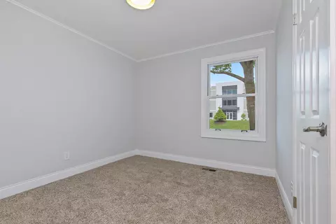 152 E Daniels Rd, Palatine, IL 60067 photo 37