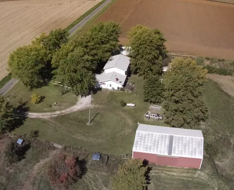 View/Area - 910 Cr 2200 Rd E, Sidney, IL 61877 photo 1 of 18