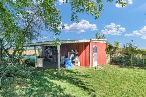 Exterior - 910 Cr 2200 Rd E, Sidney, IL 61877 photo 4 of 12