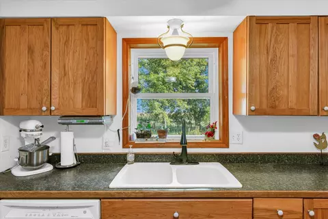 Kitchen - 910 Cr 2200 Rd E, Sidney, IL 61877 photo 4 of 4
