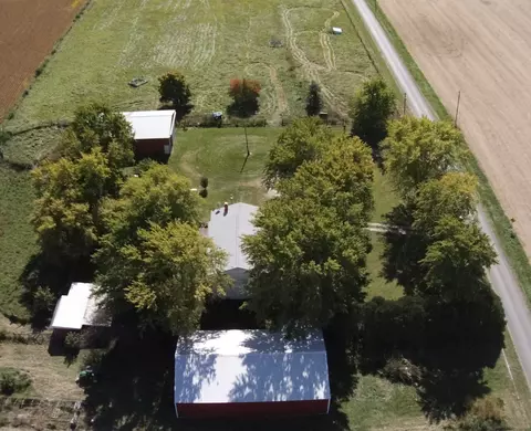 View/Area - 910 Cr 2200 Rd E, Sidney, IL 61877 photo 11 of 18
