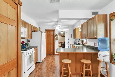 Kitchen - 910 Cr 2200 Rd E, Sidney, IL 61877 photo 3 of 4