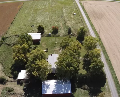 View/Area - 910 Cr 2200 Rd E, Sidney, IL 61877 photo 12 of 18