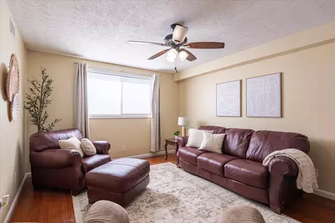4 Willedrob Rd #3, Bloomington, IL 61701 photo 4