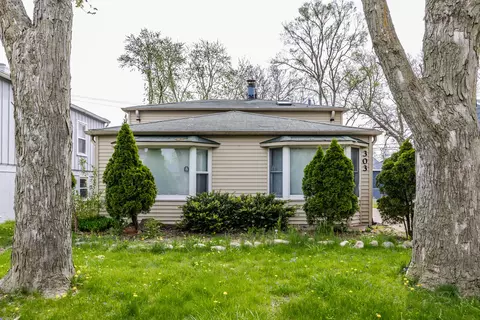 303 Merrill Ave, Calumet City, IL 60409