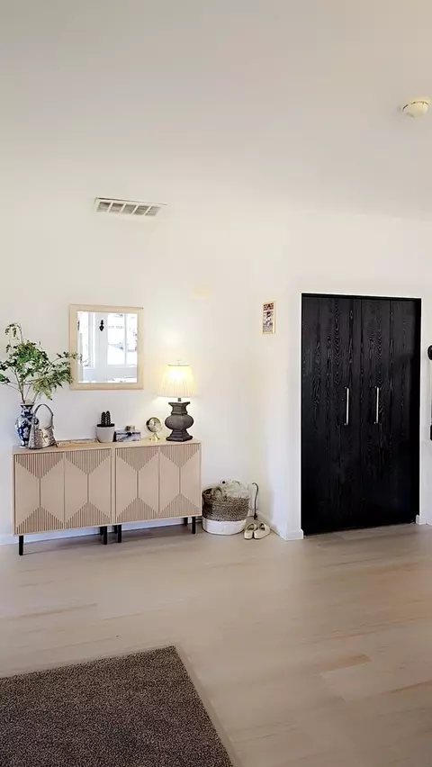 Entry Way - 25039 Grant Ct, Plainfield, IL 60544 photo 5 of 5