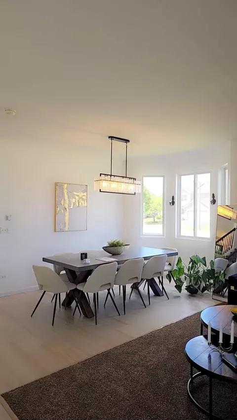 Dining - 25039 Grant Ct, Plainfield, IL 60544 photo 1 of 1