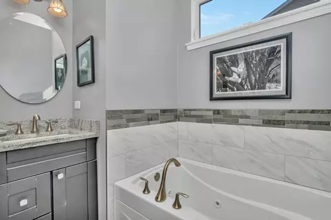 405 Hackney Ln, Oswego, IL 60543 photo 17