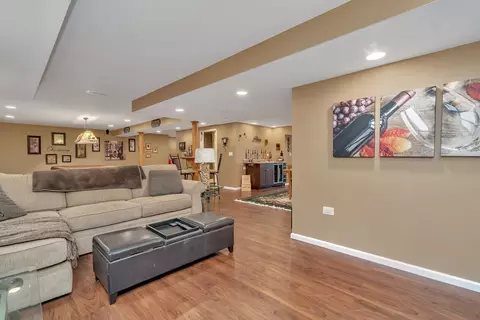 405 Hackney Ln, Oswego, IL 60543 photo 23
