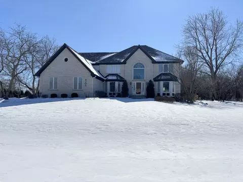 6209 Pine Tree Dr, Long Grove, IL 60047
