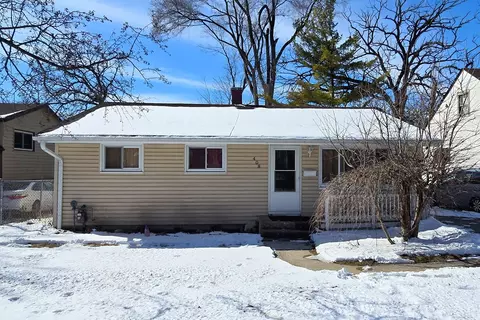 408 S Seymour Ave, Mundelein, IL 60060