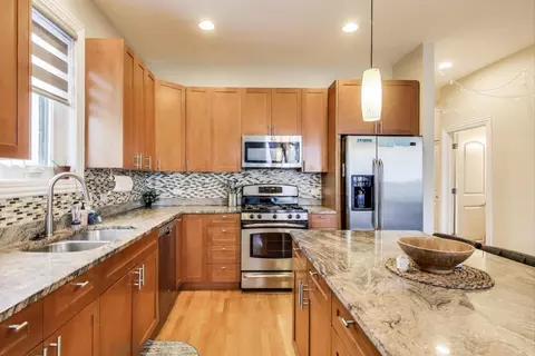 4962 N Milwaukee Ave #4A, Chicago, IL 60630 photo 8
