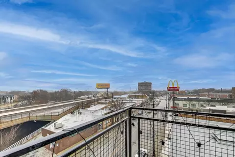 4962 N Milwaukee Ave #4A, Chicago, IL 60630 photo 11