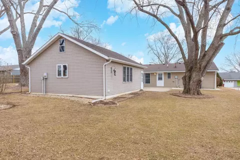 8164 Pine Ave, Downs, IL 61736 photo 48