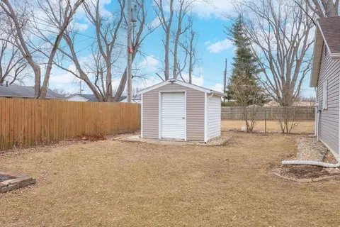 8164 Pine Ave, Downs, IL 61736 photo 46