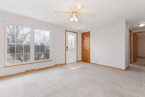 8164 Pine Ave, Downs, IL 61736 photo 19
