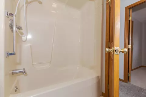 8164 Pine Ave, Downs, IL 61736 photo 29
