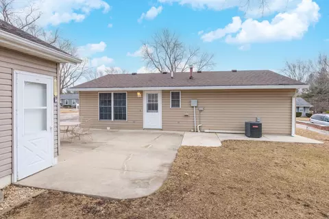 8164 Pine Ave, Downs, IL 61736 photo 49