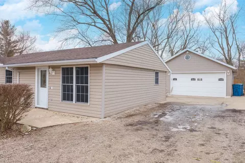 8164 Pine Ave, Downs, IL 61736 photo 52