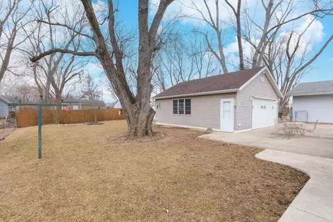 8164 Pine Ave, Downs, IL 61736 photo 45