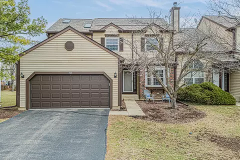 508 Ascot Ln, Streamwood, IL 60107